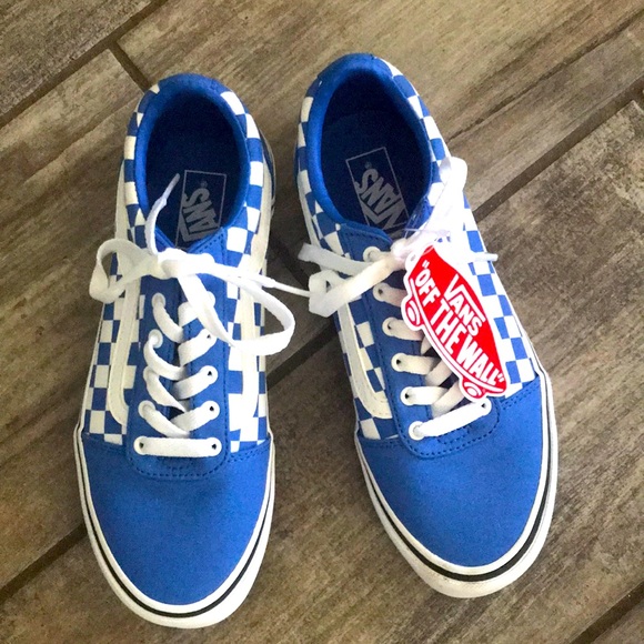 Vans sneakers. NWT